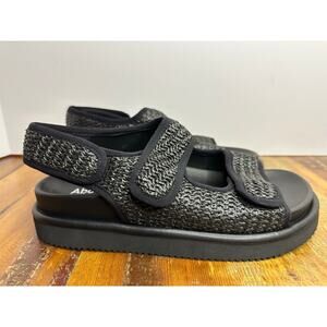 ABound Women's Chance Rafia Sandal - Black, Size 8, NWOT Vacation Footwear